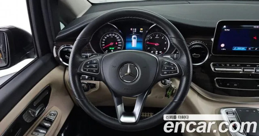 Mercedes-Benz V-Class 