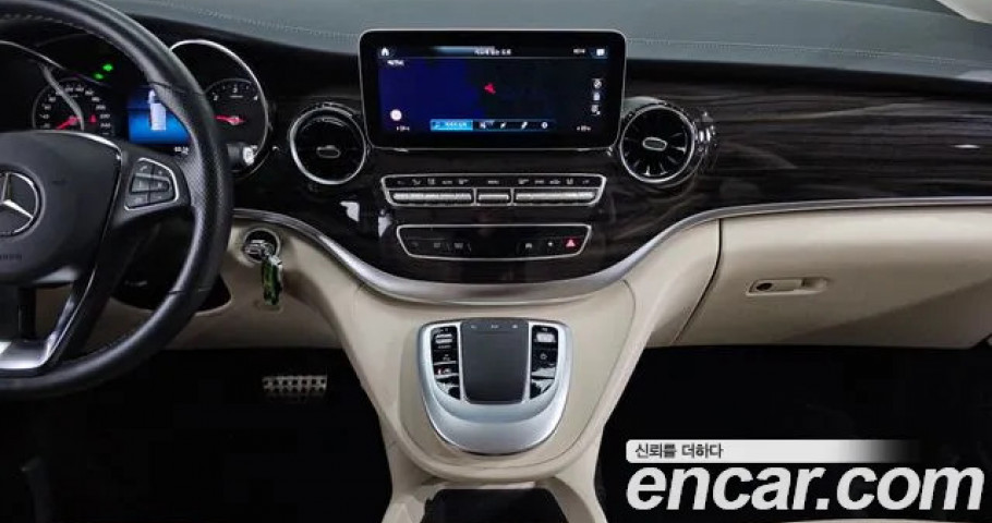 Mercedes-Benz V-Class 