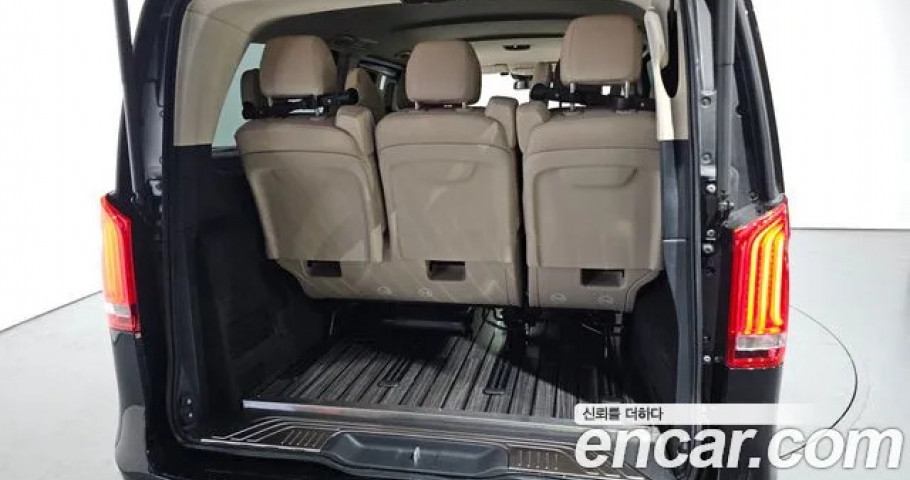 Mercedes-Benz V-Class 
