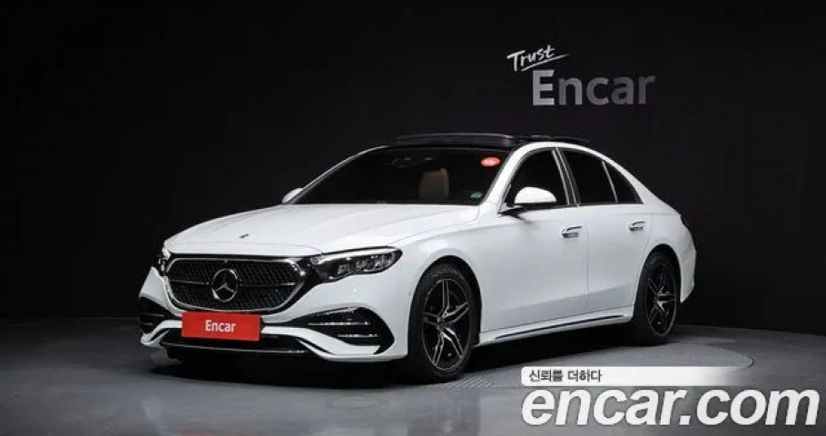 Mercedes-Benz E-Class 