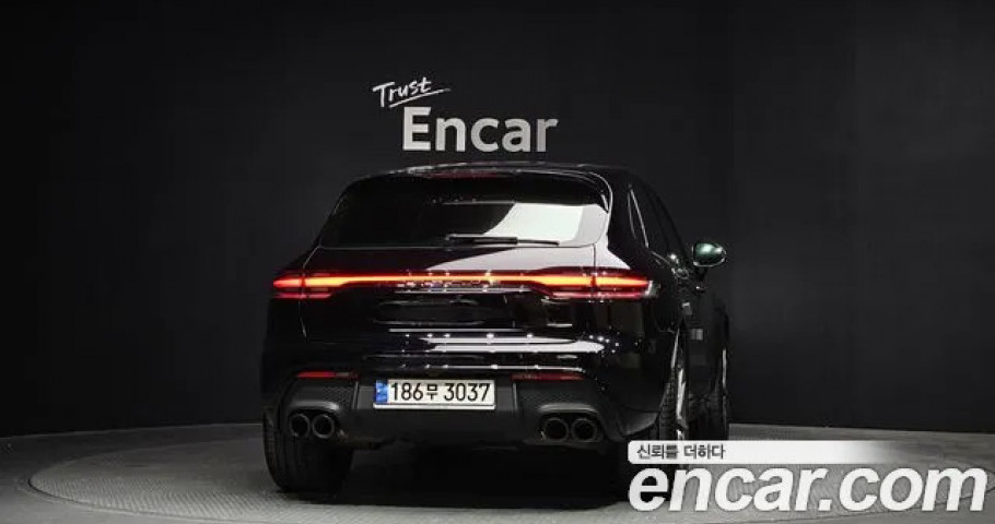 Porsche Macan 