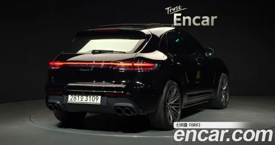 Porsche Macan 