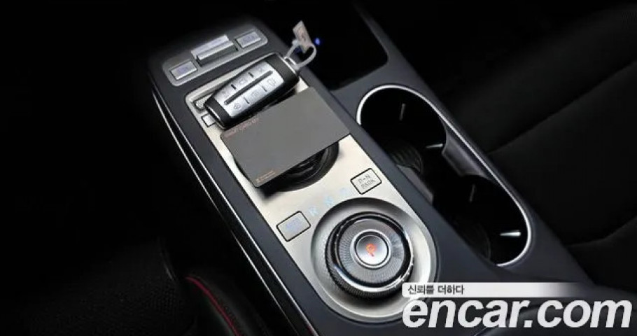 Genesis Gv70 
