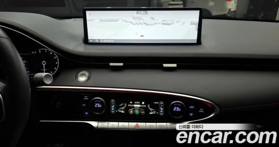 Genesis Gv70 