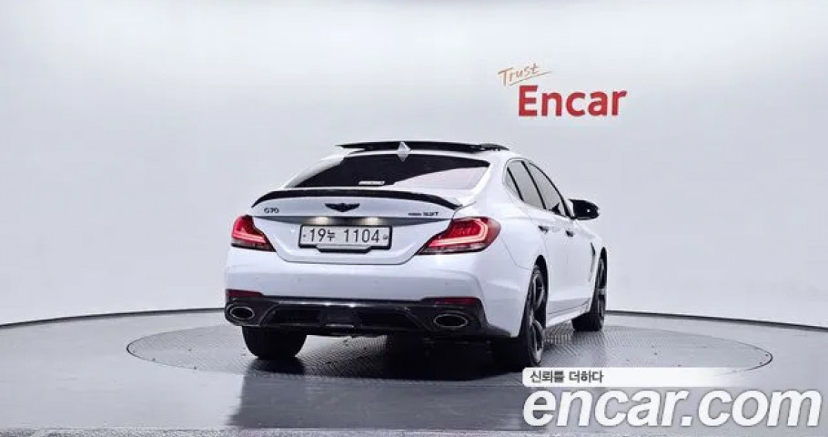 Genesis G70 