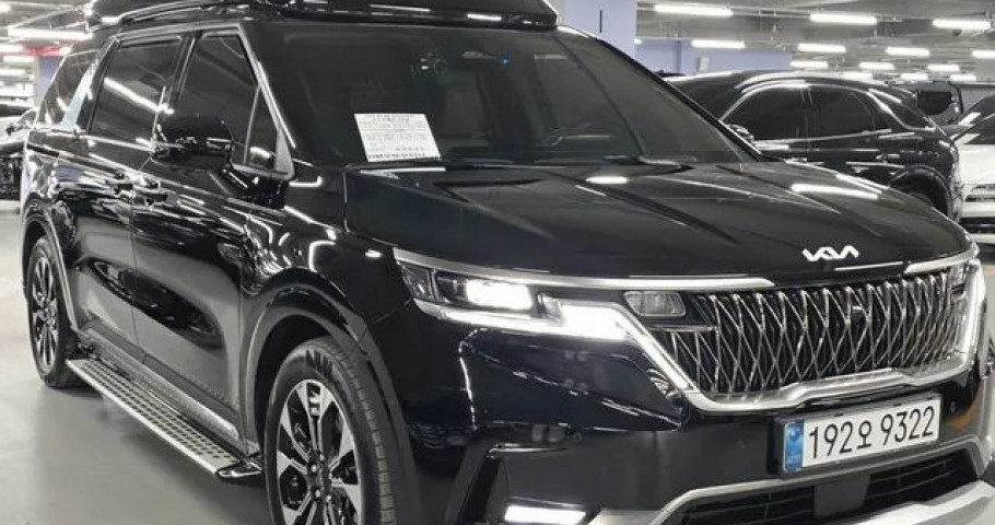 Kia Carnival 