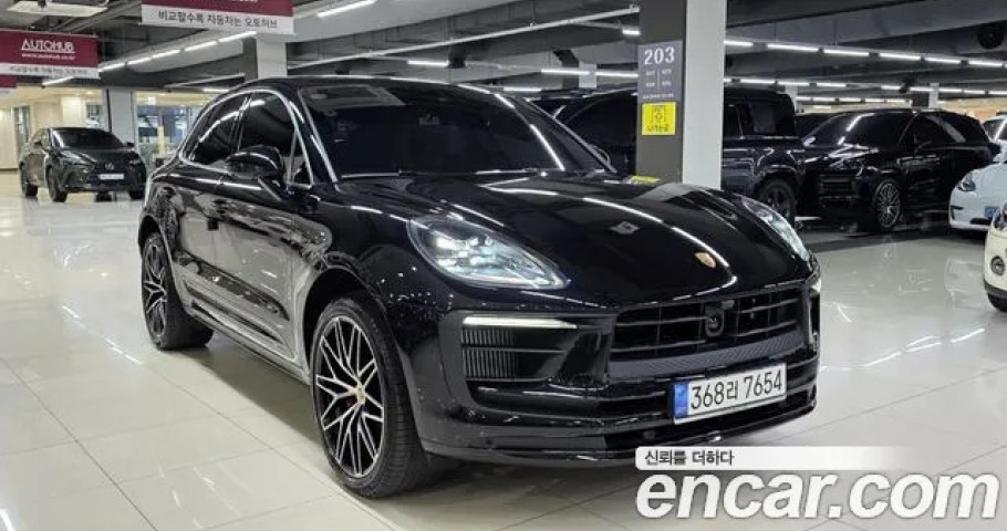 Porsche Macan 