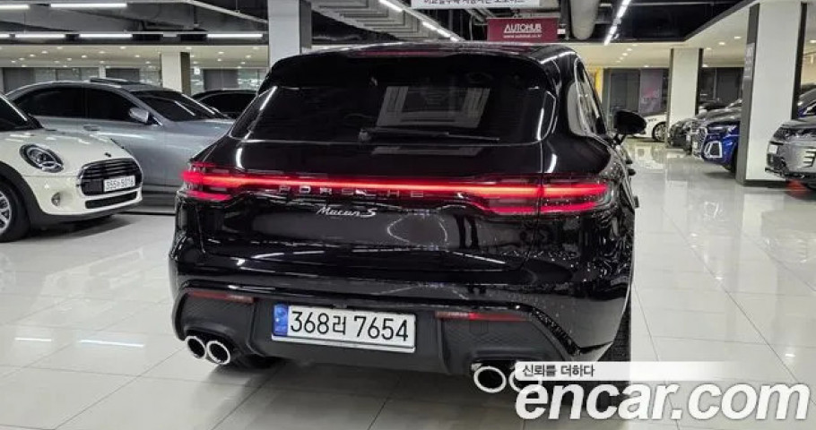 Porsche Macan 