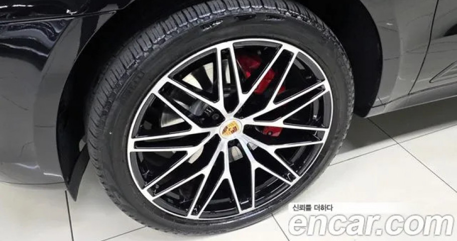 Porsche Macan 