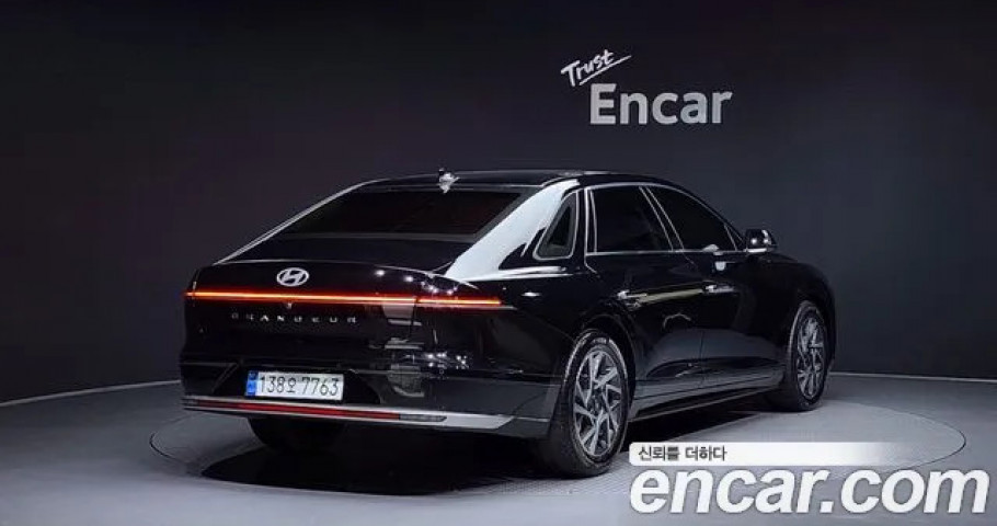 Hyundai Grandeur 
