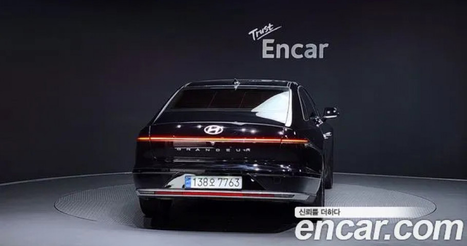 Hyundai Grandeur 