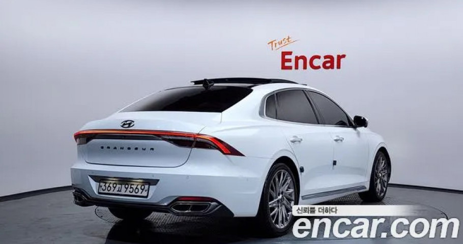 Hyundai Grandeur 