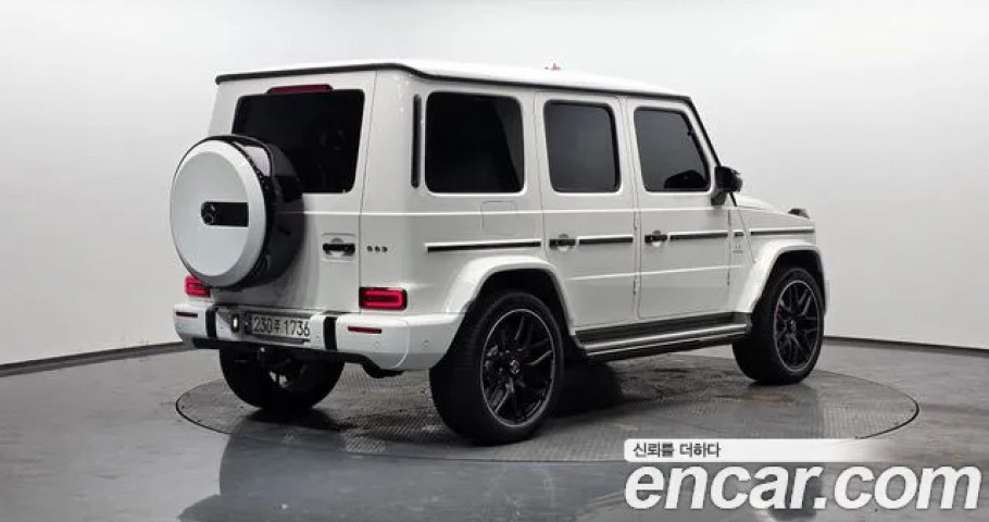Mercedes-Benz G-Class 