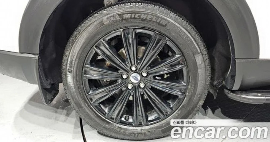 Ford Explorer 