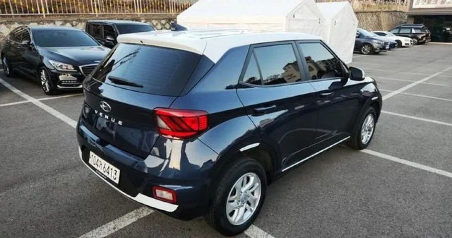 Hyundai Venue 