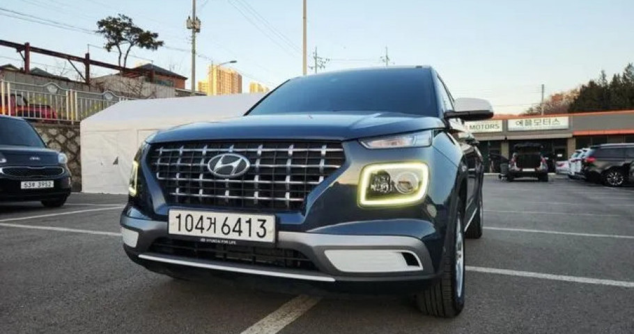 Hyundai Venue 