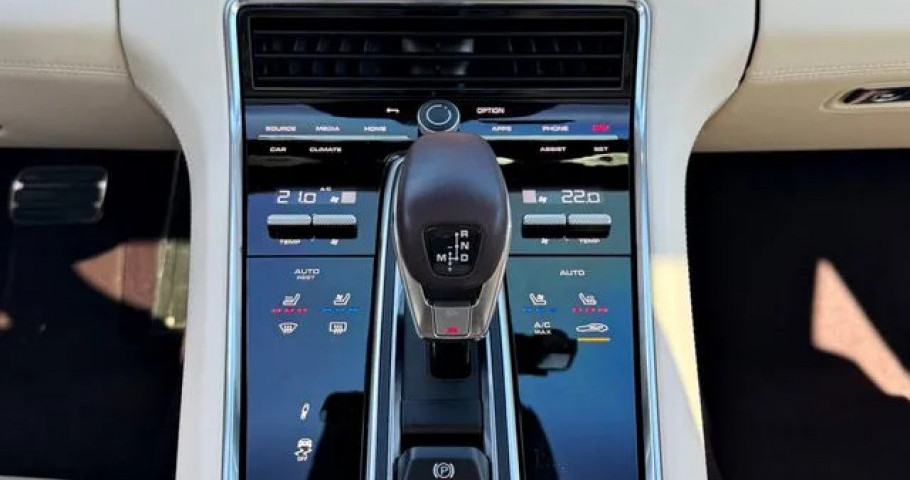 Porsche Panamera 