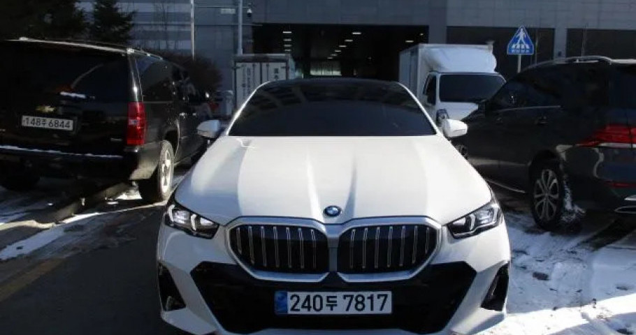 Bmw 5-Series 