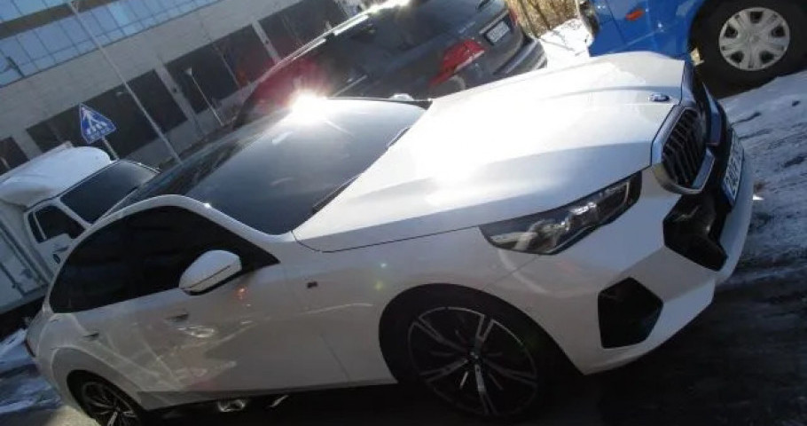 Bmw 5-Series 