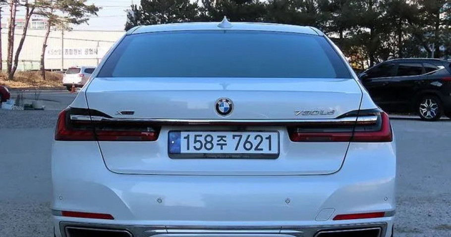 Bmw 7-Series 