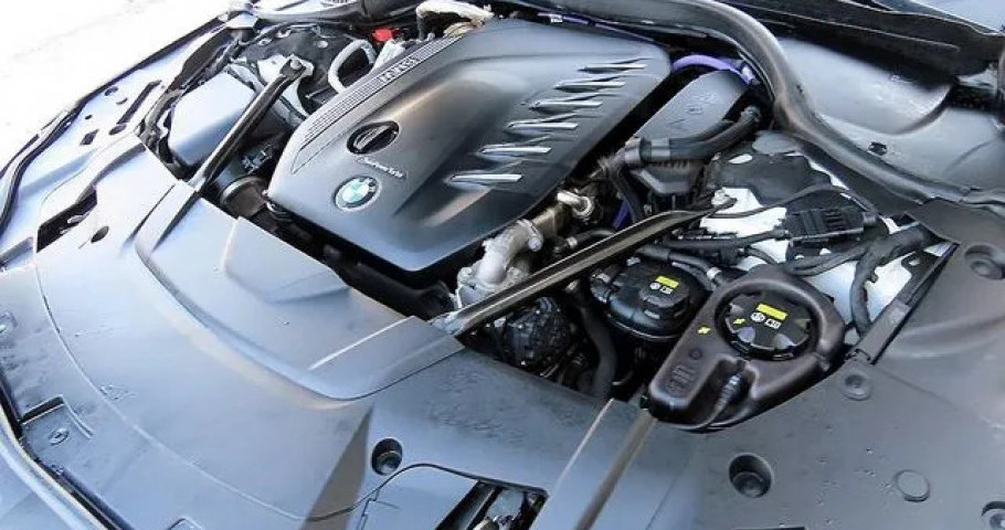 Bmw 7-Series 