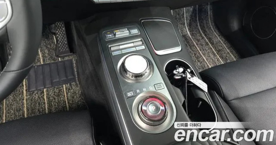 Genesis Gv70 