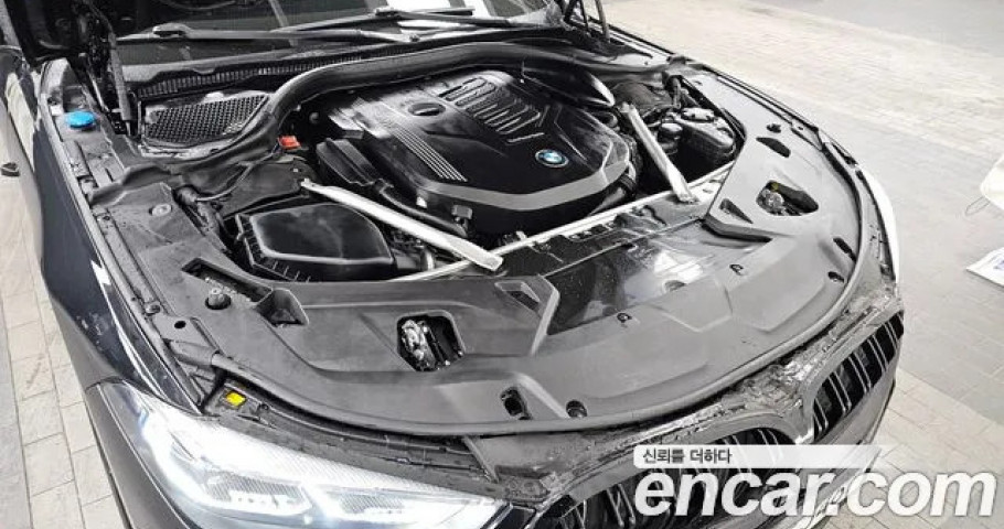 Bmw 8-Series 