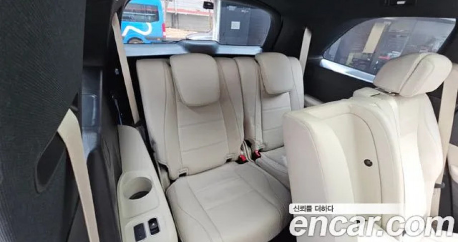 Mercedes-Benz Gls-Class 