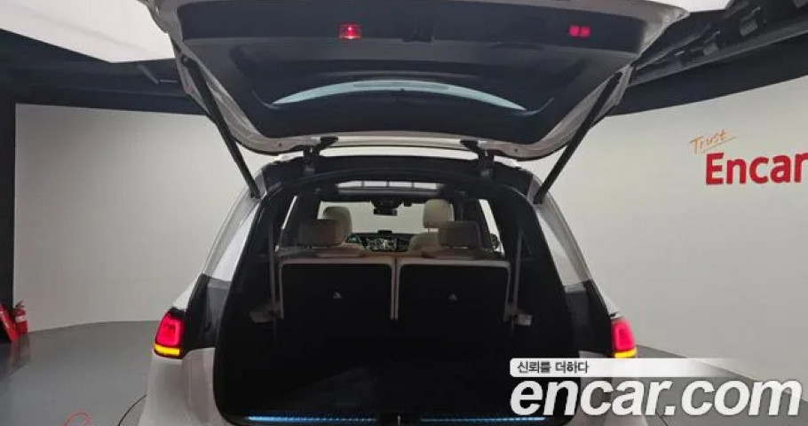 Mercedes-Benz Gls-Class 