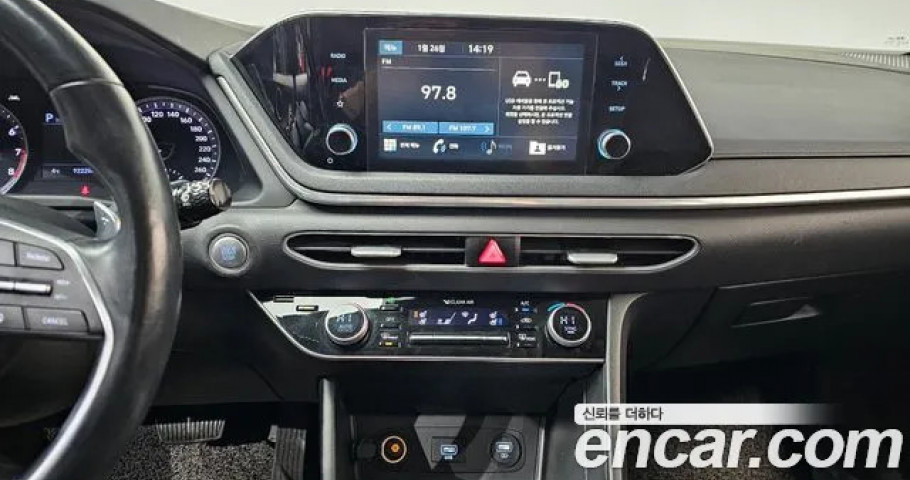 Hyundai Sonata 