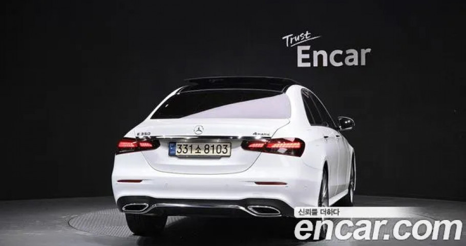 Mercedes-Benz E-Class 