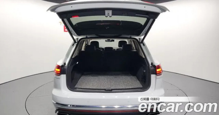 Volkswagen Touareg 