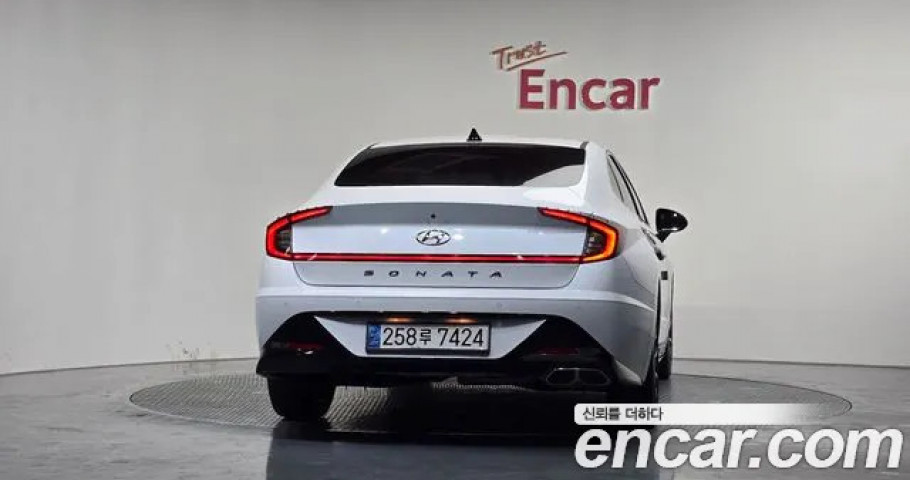 Hyundai Sonata 