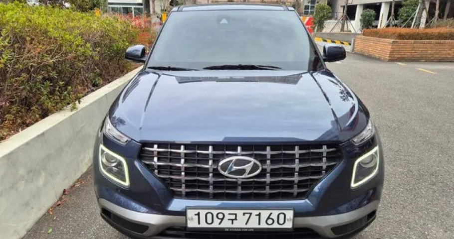 Hyundai Venue 