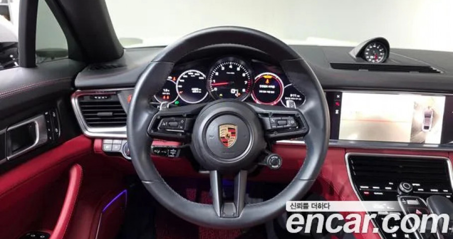 Porsche Panamera 