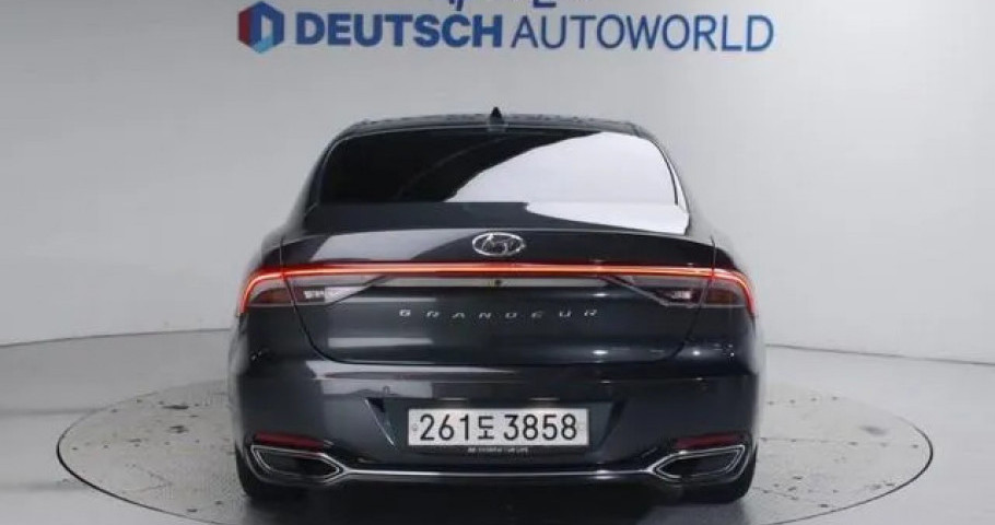 Hyundai Grandeur 