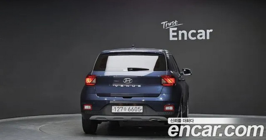 Hyundai Venue 