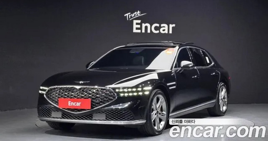 Genesis G90 
