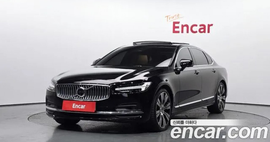 Volvo S90 