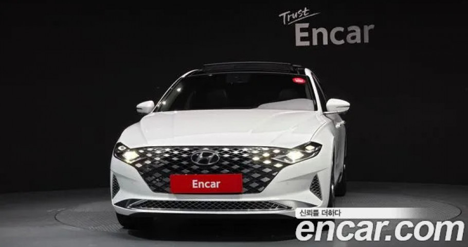 Hyundai Grandeur 