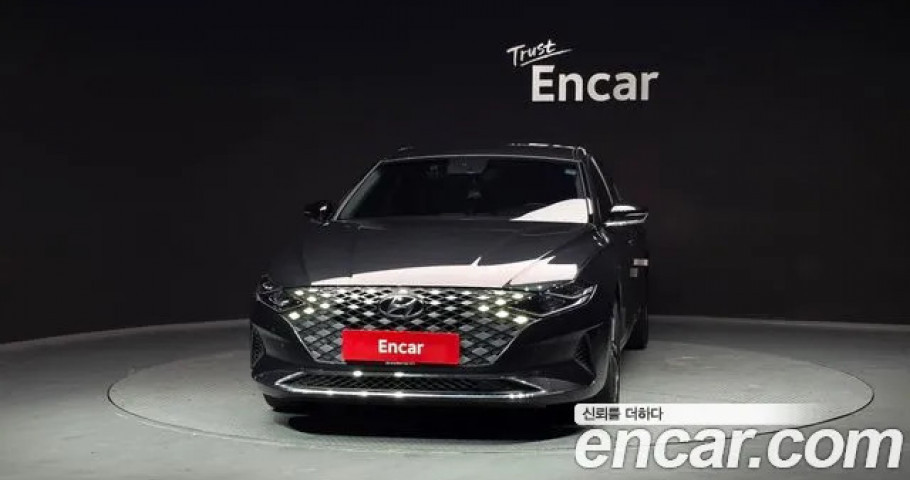 Hyundai Grandeur 