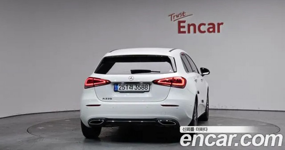 Mercedes-Benz A-Class 
