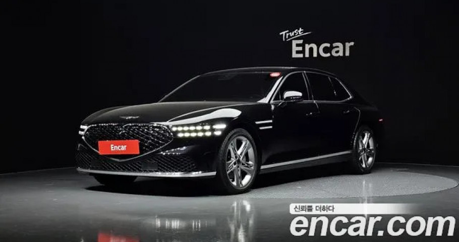 Genesis G90 