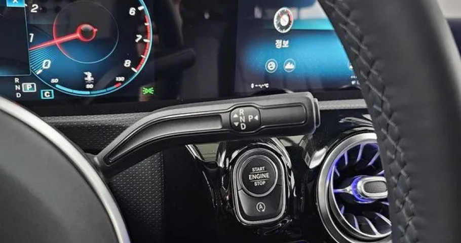 Mercedes-Benz A-Class 