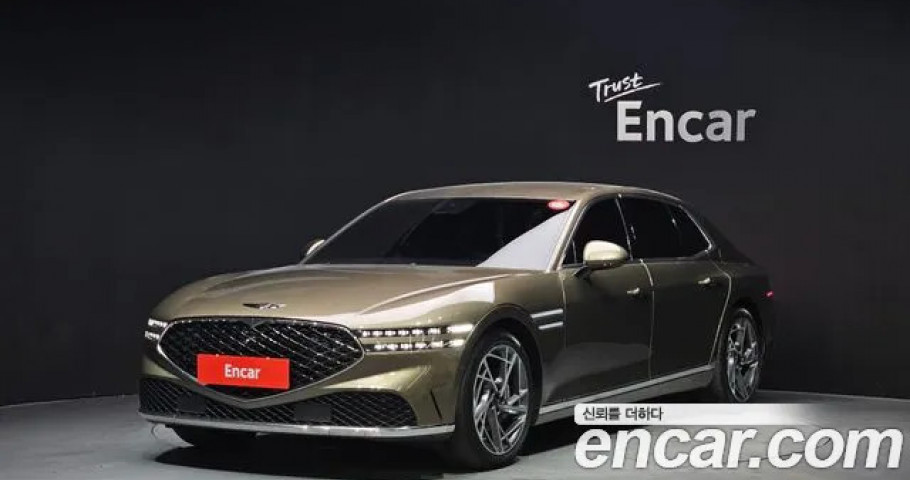 Genesis G90 