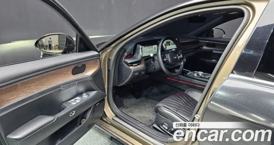 Genesis G90 