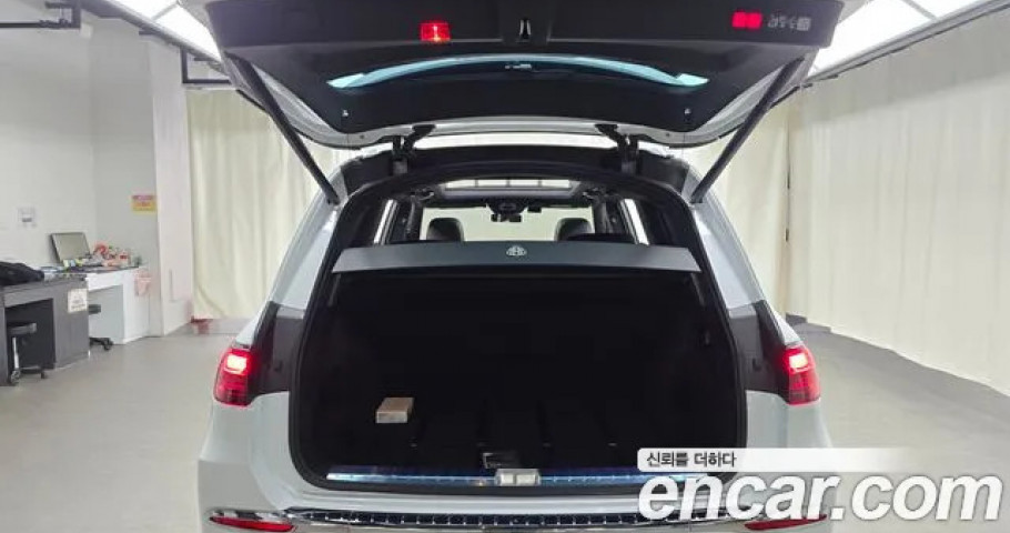 Mercedes-Benz Gls-Class 