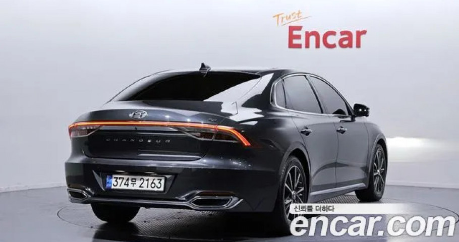 Hyundai Grandeur 