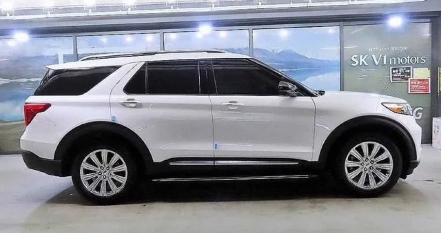 Ford Explorer 