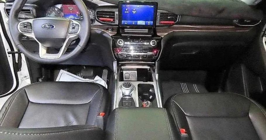 Ford Explorer 